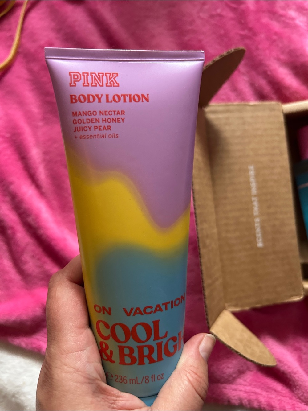 Bundle of Pink sprays and lotion - Picture 2 of 6